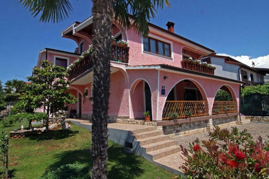 Apartments Darinka Пореч Екстериор снимка